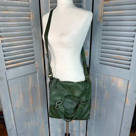 Lucky Brand Abbey Road Foldover Convertible Crossbody Green - Picture 14 of 16